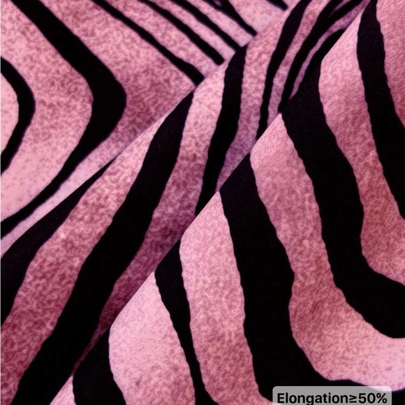 Dress - Picture 6 of 6